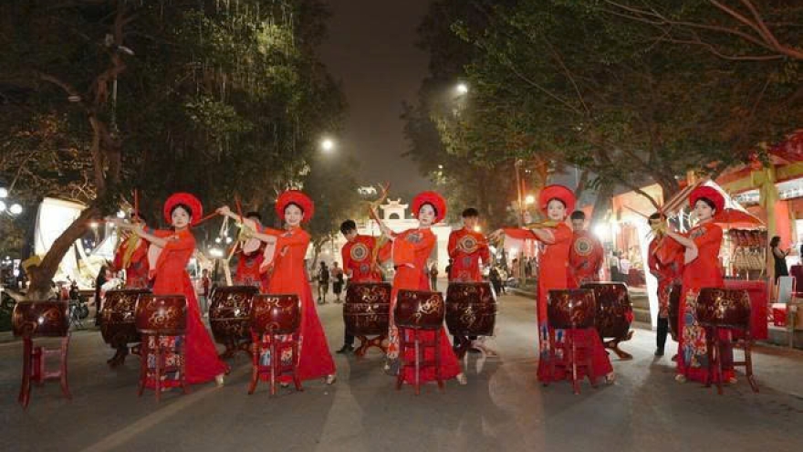 Creative products - new momentum for Hanoi tourism